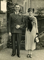 Black and white wedding photograph of Albert Blagden and Dorothy Staniforth, 1936.